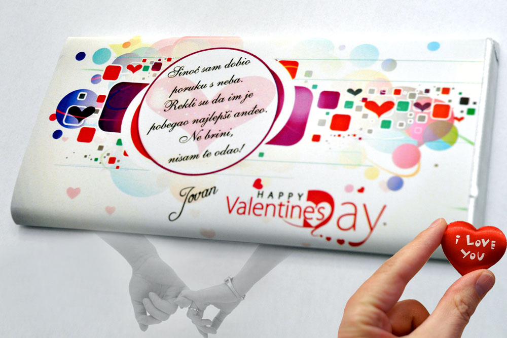 Personalizovane čokolade kao pozivnice i čestitke učiniće vašu poruku ljubavi još slađom. Budite originalni. Iznenadite voljenu osobu. Media Centar Leskovac